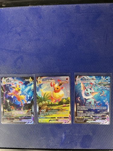 Vaporeon vmax swsh182 jolteon - vmax,